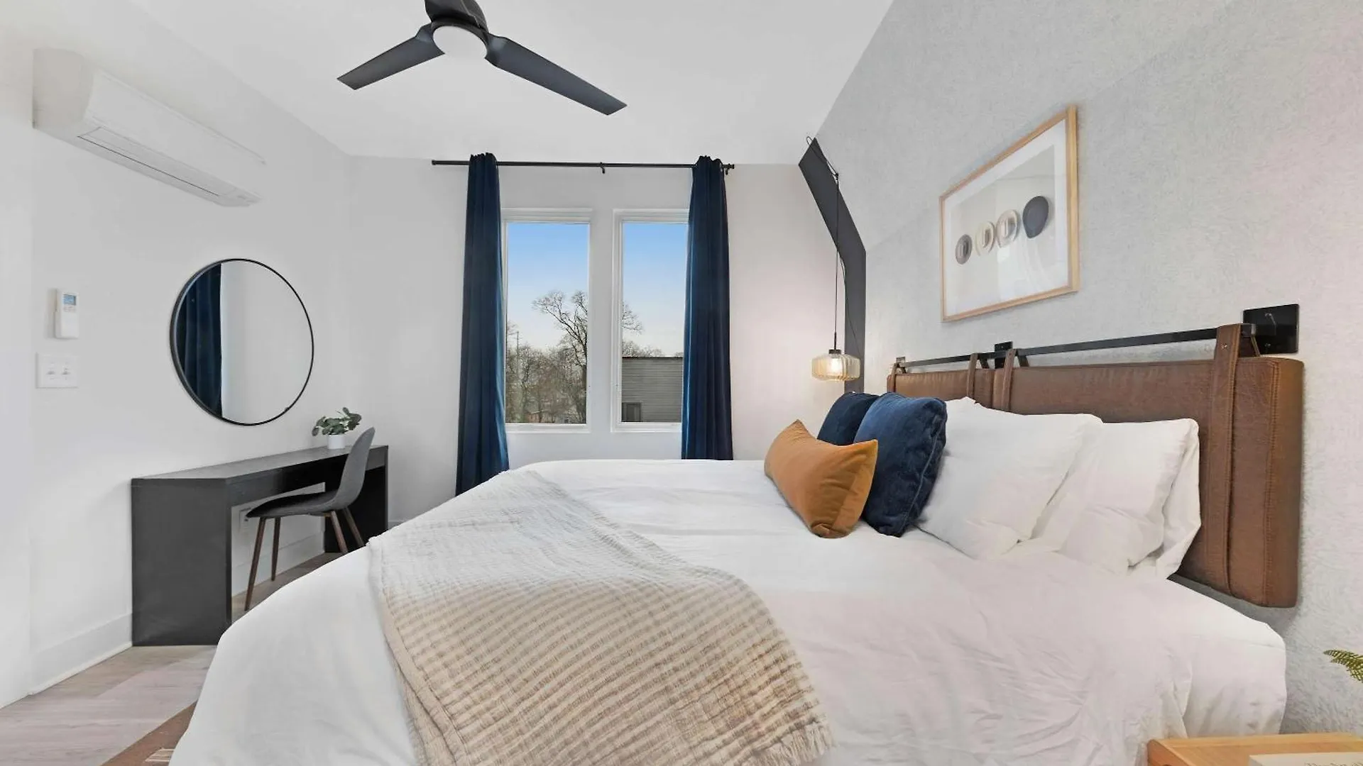 The Iris - Walk To Dining And Nightlife Plus Rooftop! 0*, Nashville